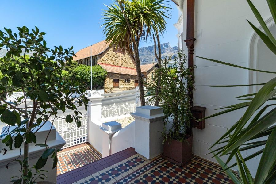 3 Bedroom Property for Sale in Tamboerskloof Western Cape